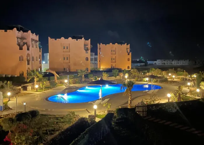 شقة Furnished At La Hacienda رأس سدر